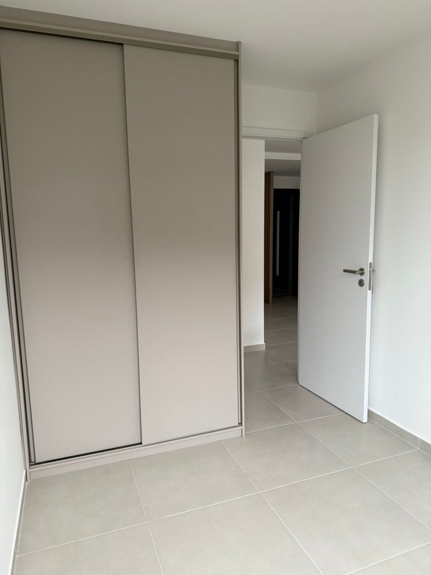 Apartamento à venda com 2 quartos, sendo 1 suíte, em Ponta Verde, Maceió, AL