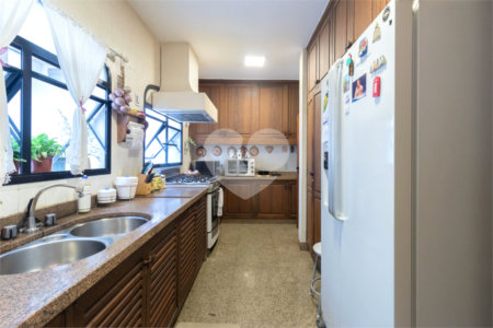 Apartamento à venda com 4 quartos, sendo 1 suíte, em Jardim Paulista, São Paulo, SP