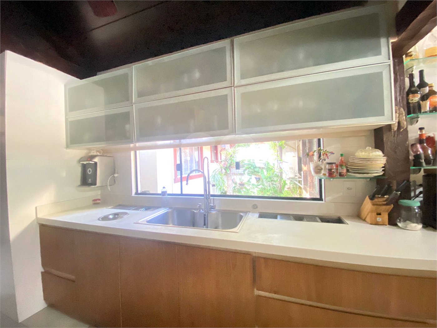 Casa à venda com 6 quartos, sendo 4 suítes, em Canto, Armação dos Búzios, RJ