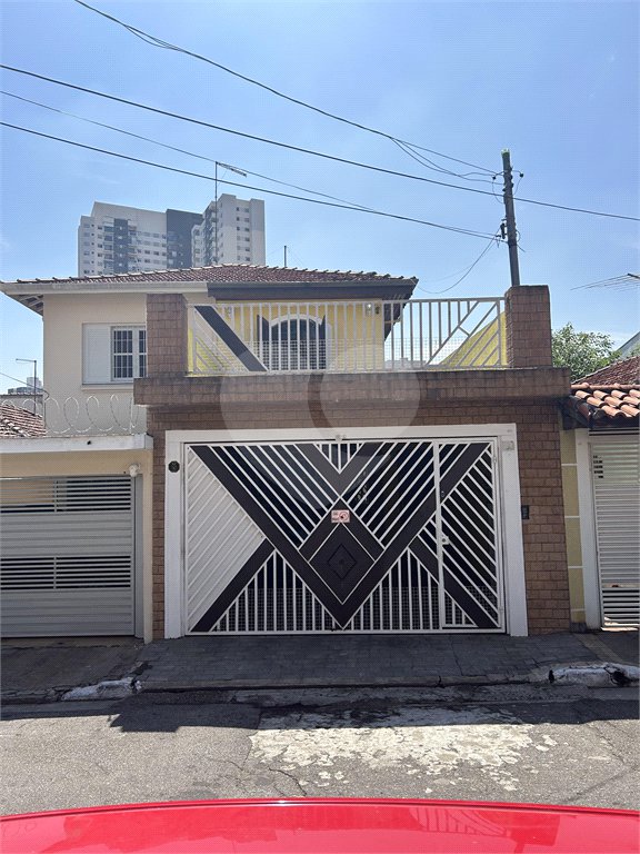 Sobrado à venda com 3 quartos em Jardim Santo Antoninho, São Paulo, SP