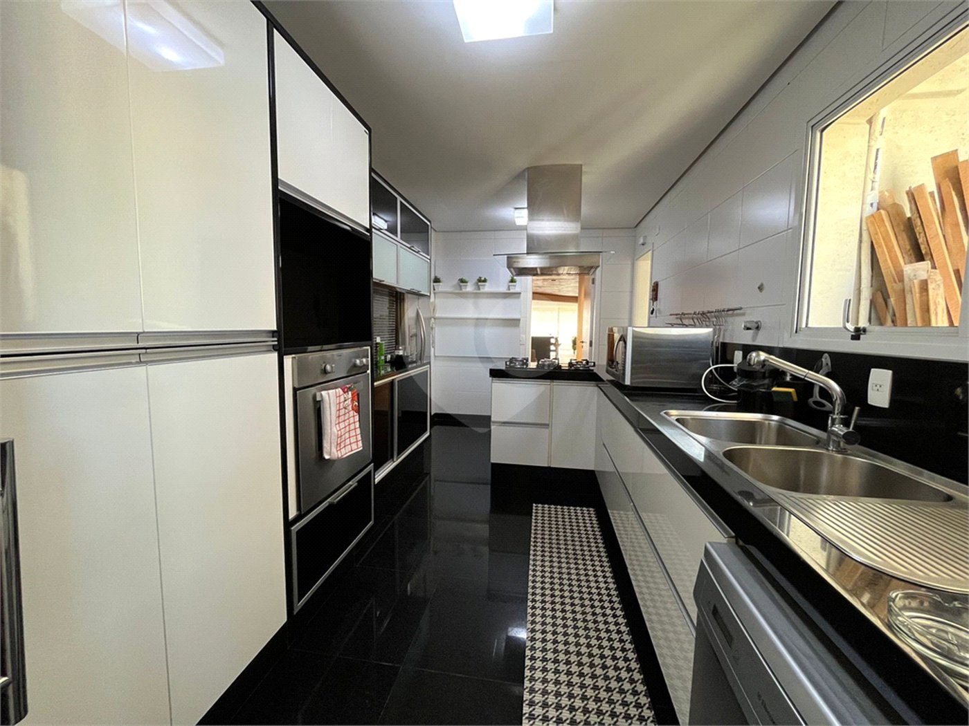 Apartamento à venda ou para alugar com 4 suítes em Santana, São Paulo, SP