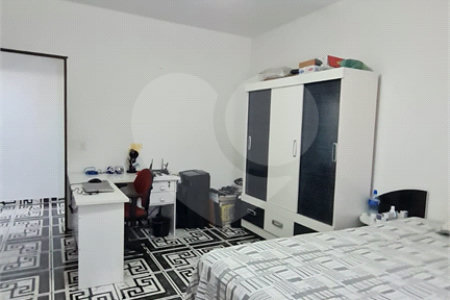 Casa à venda com 5 quartos em Ivoturucaia, Jundiaí, SP