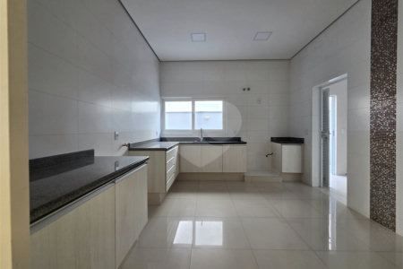 Casa para alugar com 3 suítes no condomínio Alphaville Nova Esplanada 1, Votorantim - SP