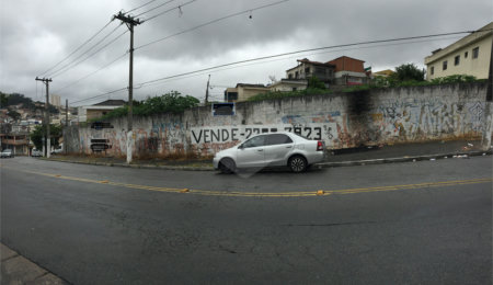 Terreno à venda em Jardim Peri, São Paulo, SP