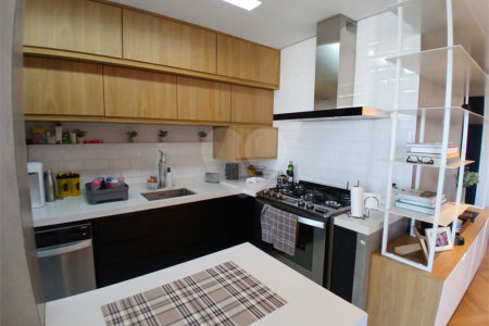 Apartamento à venda com 3 suítes em Santa Teresinha, São Paulo, SP