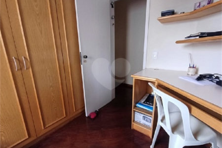 Apartamento à venda com 3 quartos, sendo 1 suíte, em Vila Monumento, São Paulo, SP