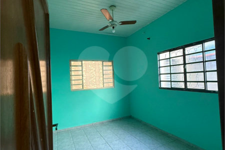 Casa à venda com 3 quartos, sendo 1 suíte, em Morada da Serra, Cuiabá, MT