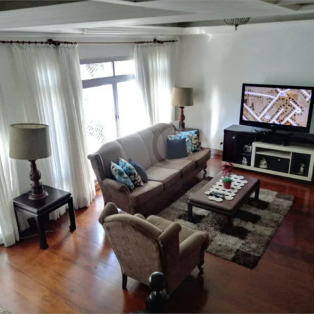 Sobrado à venda com 4 quartos, sendo 1 suíte, em Santana, São Paulo, SP