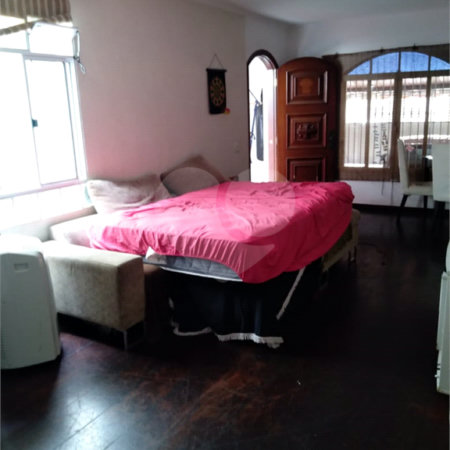 Casa à venda com 5 quartos, sendo 1 suíte,  em Cambuci, São Paulo, SP