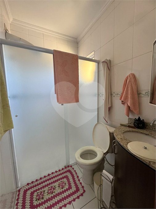 Sobrado à venda com 3 quartos, sendo 1 suíte, em Jardim Popular, São Paulo, SP