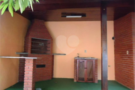 Sobrado à venda ou para alugar com 2 suítes em Paraisópolis, São Paulo, SP