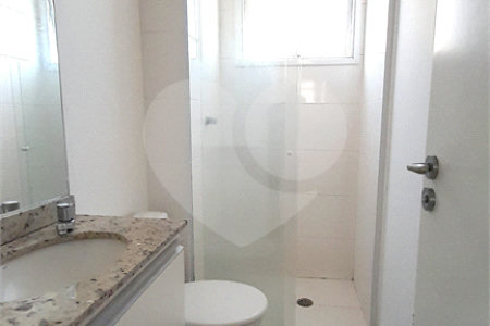 Apartamento para alugar com 2 quartos em Baeta Neves, São Bernardo do Campo, SP
