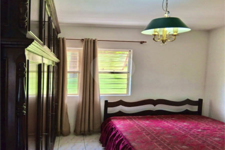 Chácara à venda com 4 quartos, sendo 1 suíte,  em Colinas II, Araçoiaba da Serra, SP