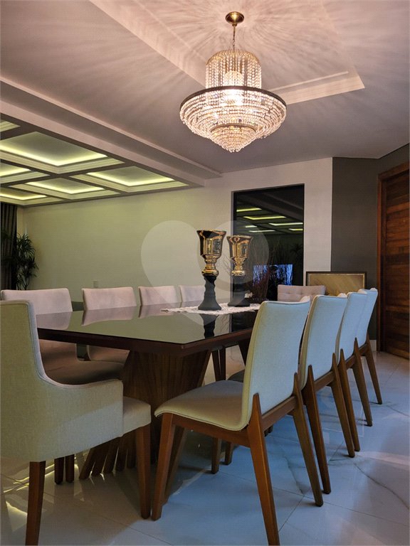 Casa à venda com 4 suítes no condomínio Jardim Itatinga, São Paulo - SP