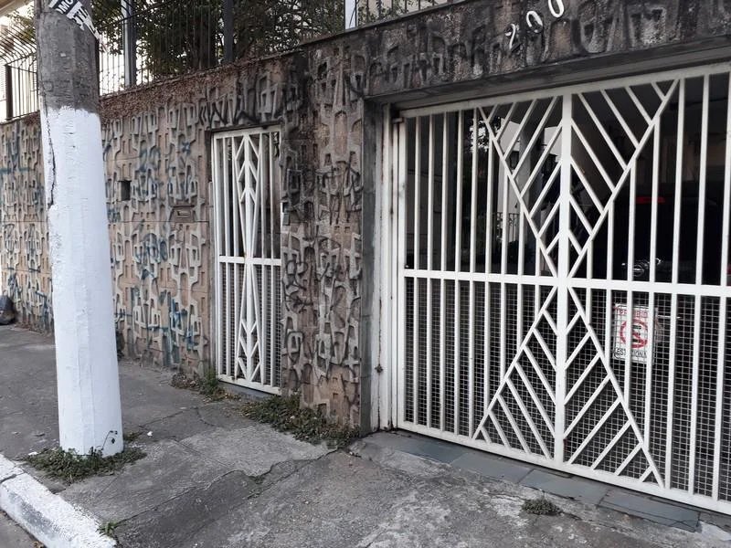 Sobrado à venda com 4 quartos em Brooklin Paulista, São Paulo, SP