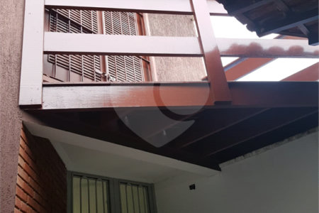 Sobrado à venda com 2 quartos, sendo 1 suíte, em Chácara Jafet, Mogi das Cruzes, SP