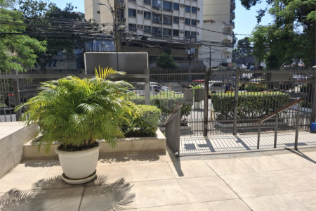 Apartamento à venda com 4 quartos, sendo 1 suíte, em Tijuca, Rio de Janeiro, RJ