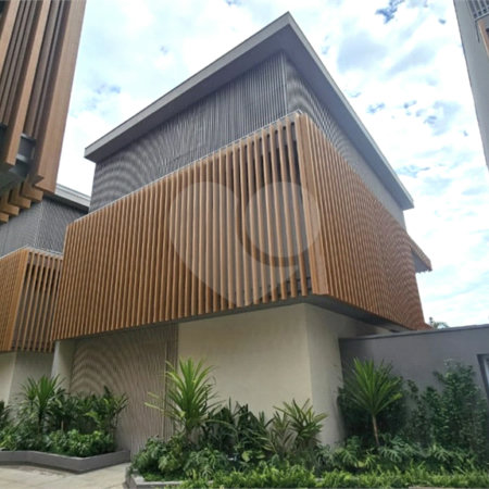 Casa à venda com 4 suítes no condomínio Plm 875, São Paulo - SP