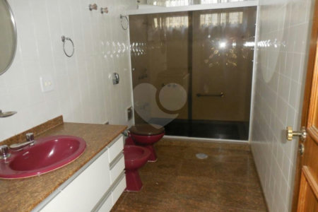 Casa Térrea à venda com 4 quartos, sendo 3 suítes, em Jardim Franca, São Paulo, SP