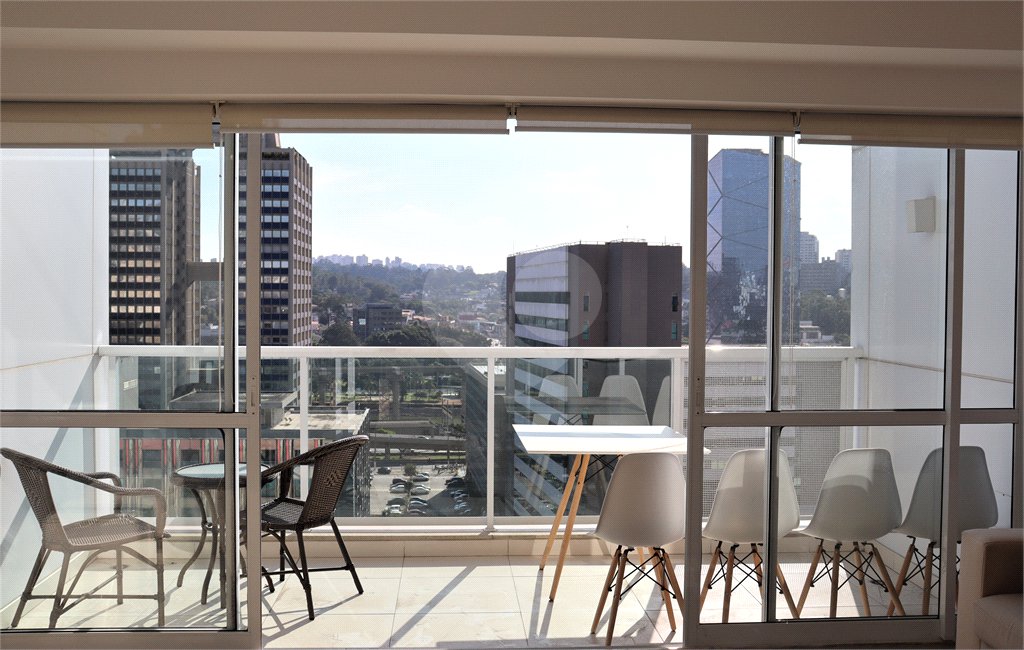 Apartamento à venda com 1 suíte em Vila Gertrudes, São Paulo, SP