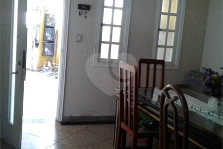 Casa à venda com 7 quartos, sendo 2 suítes, em Água Fria, São Paulo, SP
