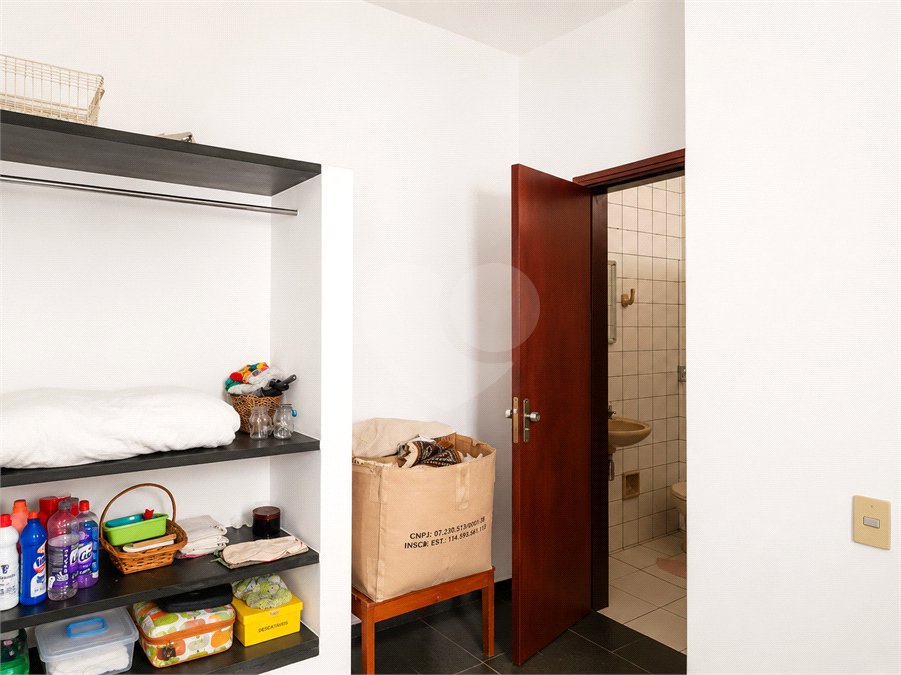 Casa à venda ou para alugar com 4 quartos, sendo 3 suítes, no Centro, Itapetininga, SP