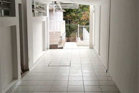 Casa à venda ou para alugar com 6 quartos, sendo 4 suítes,  em JARDIM GUEDALA, São Paulo, SP