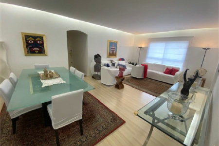 Apartamento à venda com 3 quartos, sendo 1 suíte, em Itaim Bibi, São Paulo, SP