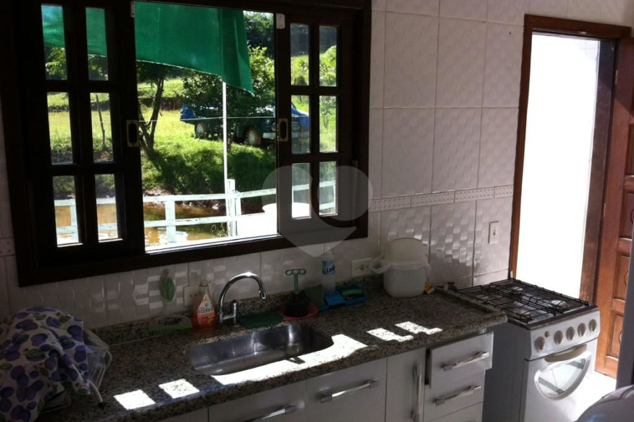 Terreno à venda ou para alugar com 2 quartos, sendo 1 suíte, em Parque Edu Chaves, São Paulo, SP