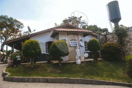 Casa à venda com 3 quartos, sendo 1 suíte, no condomínio Parque da Fazenda, Itatiba - SP