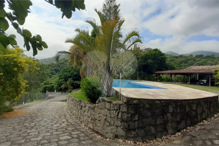 Casa à venda com 2 suítes em Campo Grande, Rio de Janeiro, RJ