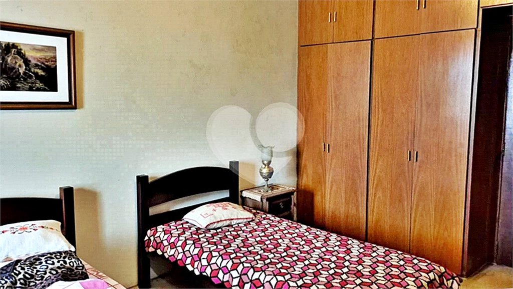 Casa à venda com 6 quartos, sendo 3 suítes, em Serra da Cantareira, Mairiporã, SP
