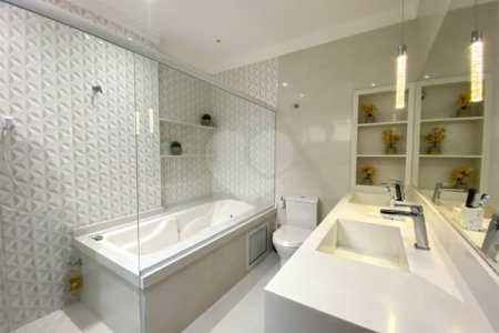 Casa à venda com 3 quartos, sendo 1 suíte, em Santana, São Paulo, SP