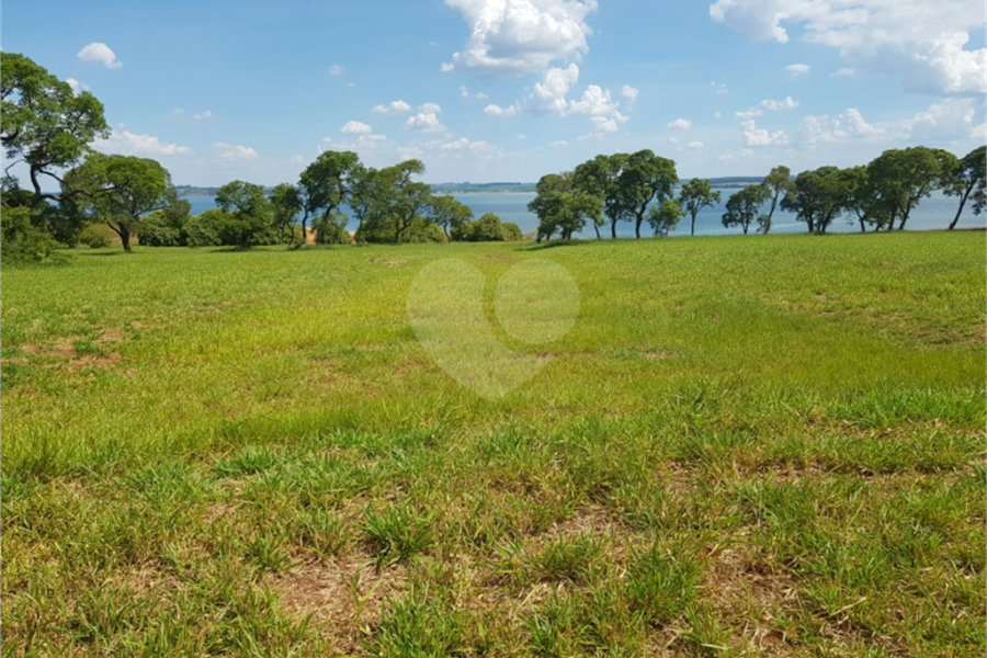 Terreno à venda no condomínio Rivieira de Santa Cristina Iv, Arandu - SP