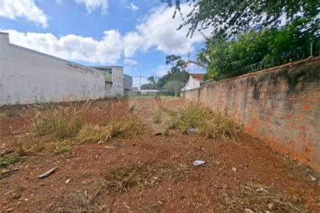 Terreno à venda em Vila Carolina, Itapetininga, SP