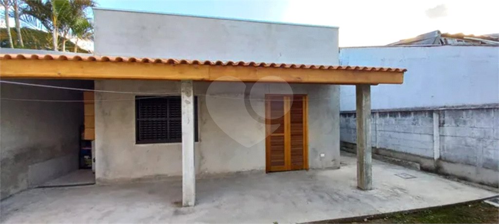 CASA A VENDA NO VISTA VERDE COM 250M², 3 DORMITÓRIOS, 1 SUÍTE, 2 VAGAS, SÃO JOSÉ DOS CAMPOS/SP.