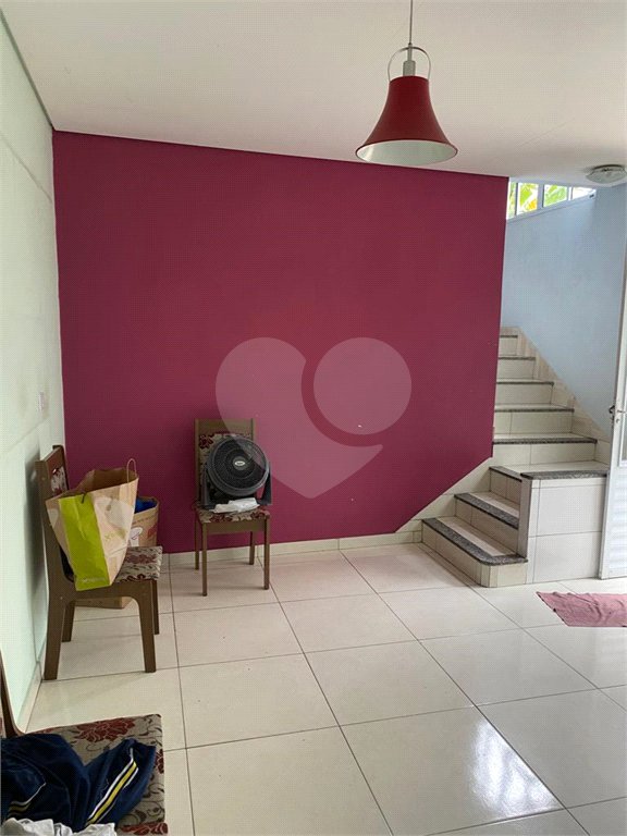 Casa à venda com 2 quartos, sendo 1 suíte,  em Vila Nova Bonsucesso, Guarulhos, SP