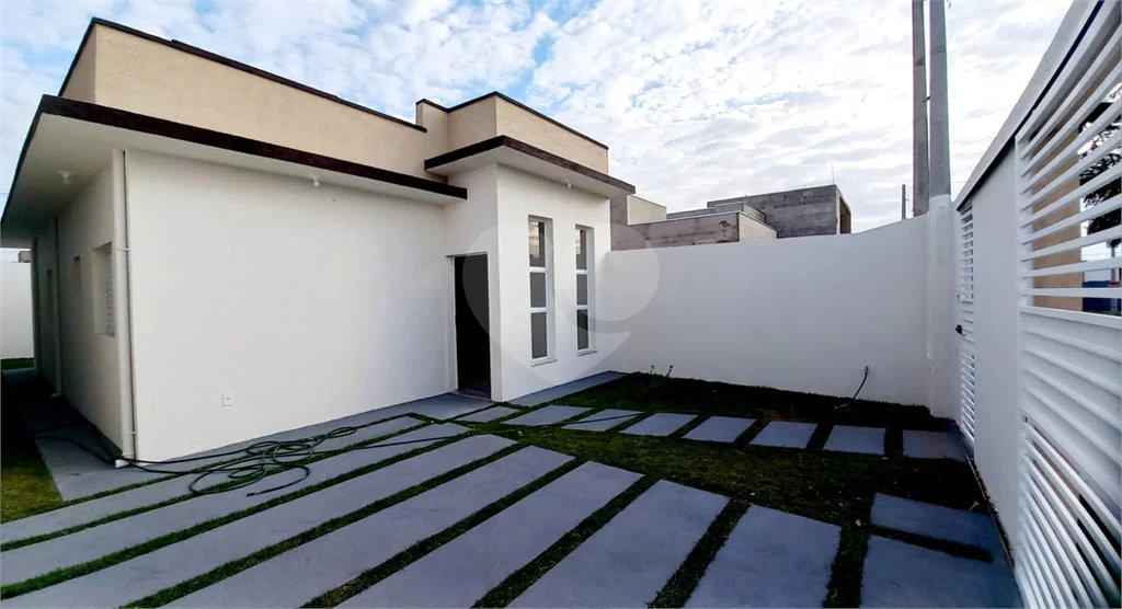 Casa à venda com 2 quartos, sendo 1 suíte,  em Parque Bellaville, Hortolândia, SP