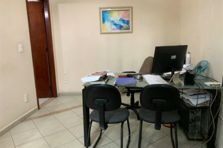 Casa à venda com 3 quartos, sendo 1 suíte, em Vila Romana, São Paulo, SP