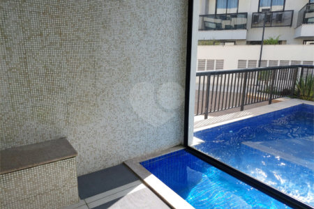Casa à venda com 3 quartos, sendo 2 suítes, no condomínio Outside Authentic Residences, Rio de Janeiro - RJ