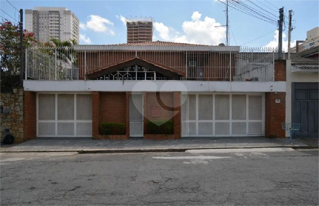 Casa à venda com 5 quartos, sendo 2 suítes, em Vila Galvão, Guarulhos, SP