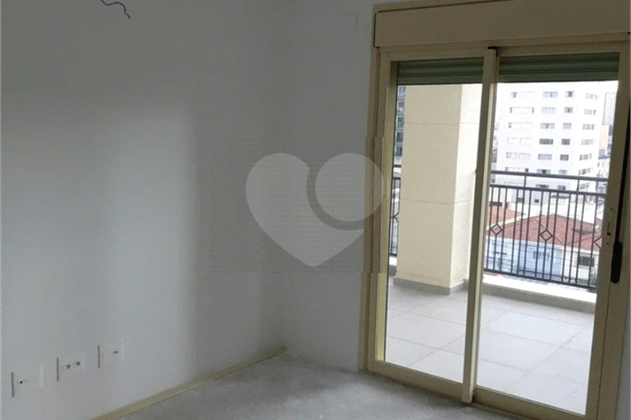 Apartamento à venda com 3 quartos, sendo 1 suíte, em Santana, São Paulo, SP