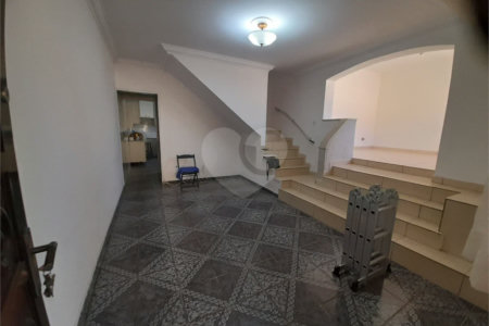 Sobrado à venda com 3 quartos, sendo 2 suítes, em Vila Gustavo, São Paulo, SP