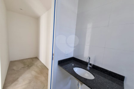 Casa à venda com 2 suítes no condomínio Residencial Américo Figueiredo, Sorocaba - SP