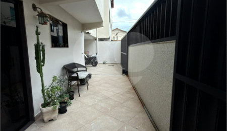 Casa em condomínio à venda com 3 quartos em Jardim Caiçara, Cabo Frio, RJ