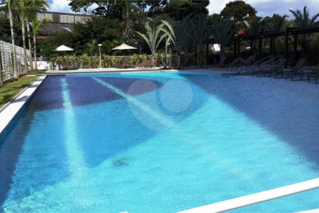 Apartamento à venda com 3 quartos, sendo 1 suíte,  em Vila Anastácio, São Paulo, SP
