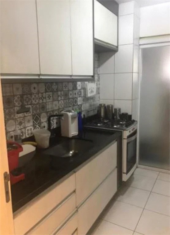 Apartamento à venda com 3 quartos, sendo 2 suítes,  em Jardim Arpoador, São Paulo, SP