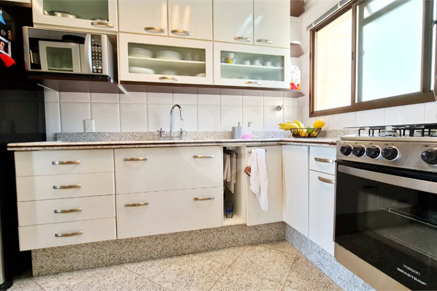 Apartamento à venda com 3 suítes em Santa Terezinha, São Paulo, SP