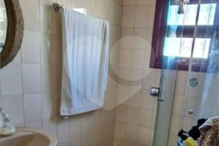 Casa à venda com 3 quartos, sendo 1 suíte, em Vila Rosalia, Guarulhos, SP