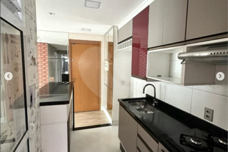 Apartamento à venda com 2 quartos em Jardim Colonial, São Paulo, SP